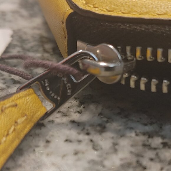 Coach Coin Purse - Emoji Eyes - Yellow Leather - Picture 12 of 15